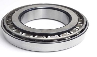 What are the symptoms of broken front wheel bearings